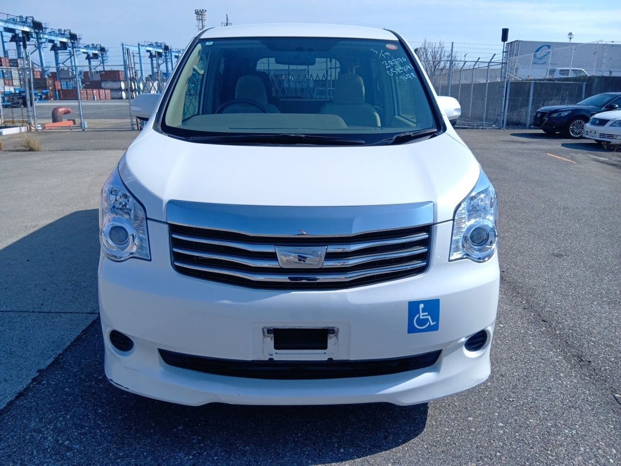 Vehicle SU00001387 large view 9