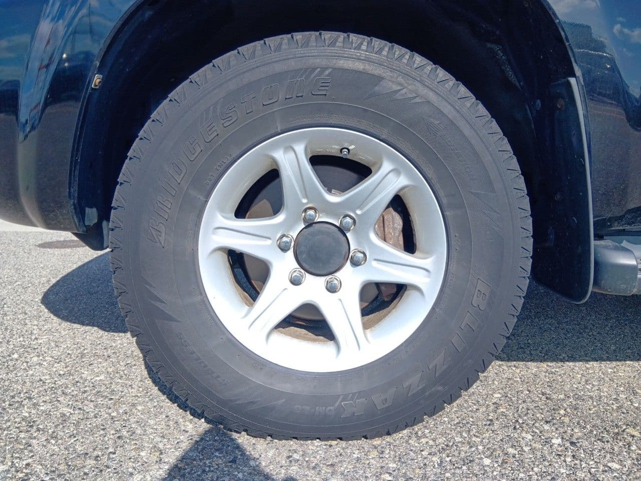 Vehicle SU00001338 large view 9