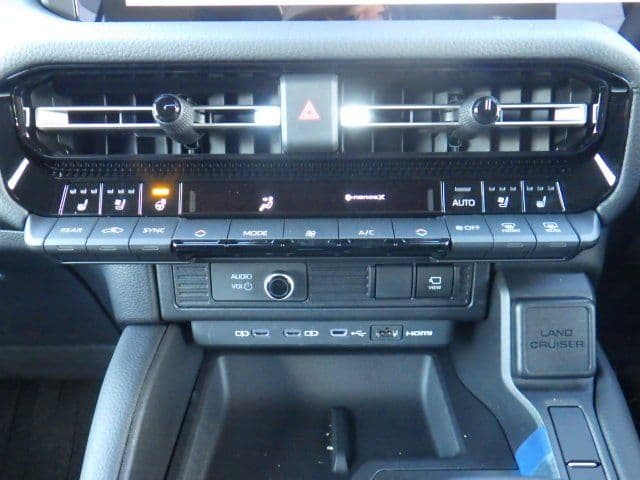 Vehicle SU00001315 large view 31