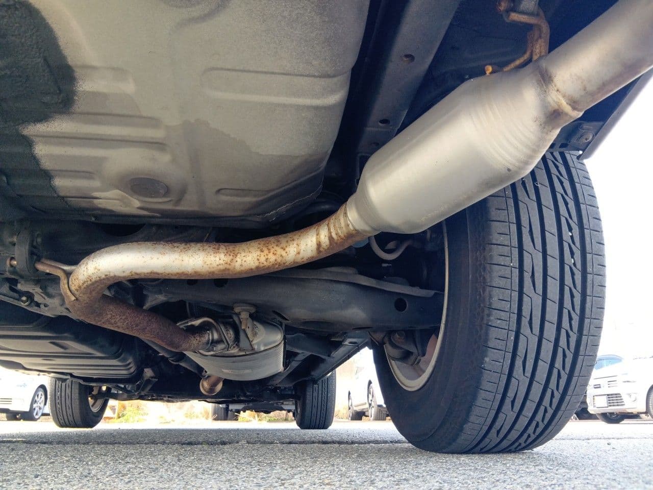 Vehicle SU00001350 large view 16