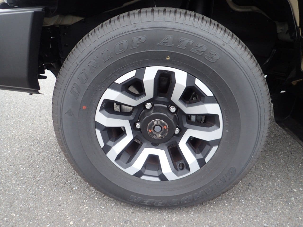 Vehicle SU00001312 large view 9