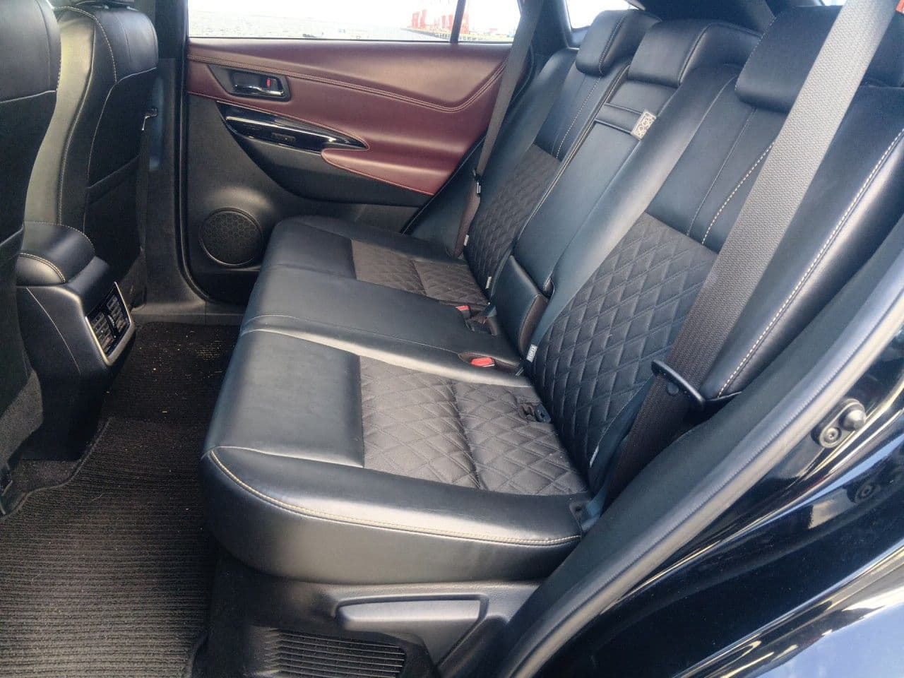 Vehicle SU00001329 large view 24