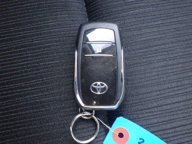 Vehicle SU00001317 large view 33