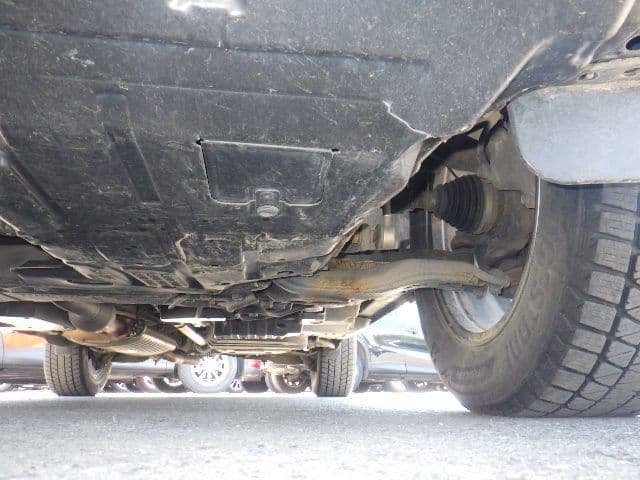 Vehicle SU00001322 large view 14