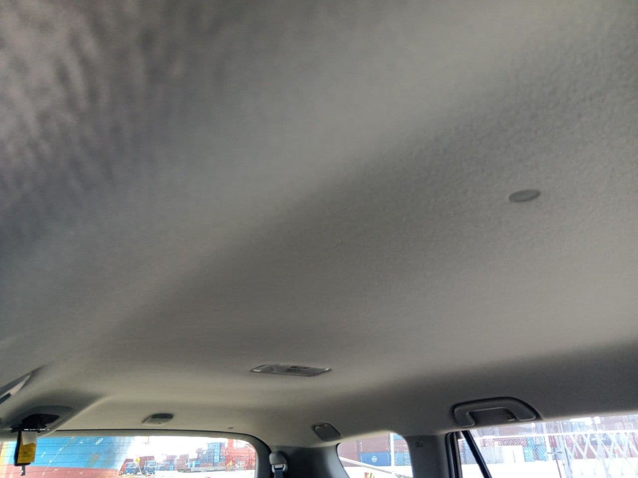 Vehicle SU00001350 large view 27