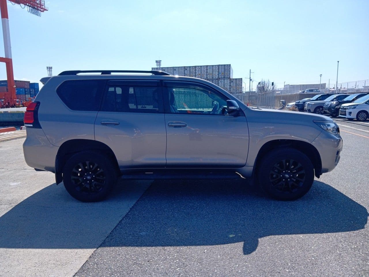 Vehicle SU00001344 large view 6