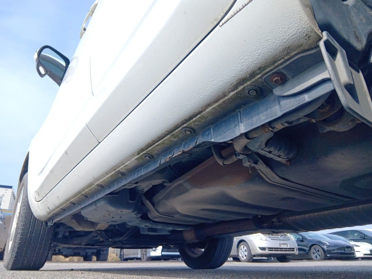 Vehicle SU00001348 large view 19