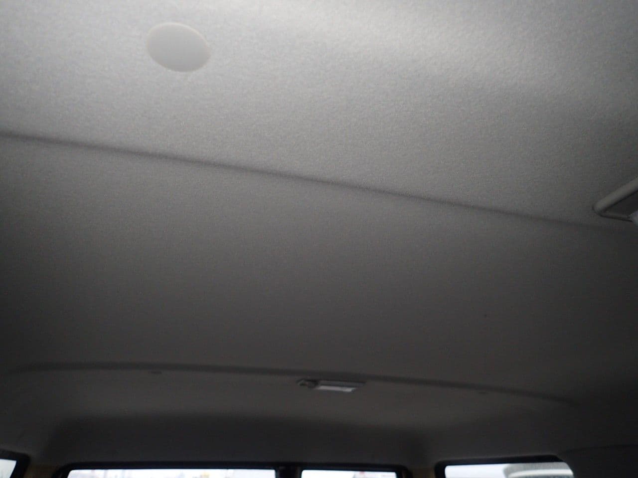 Vehicle SU00001312 large view 25