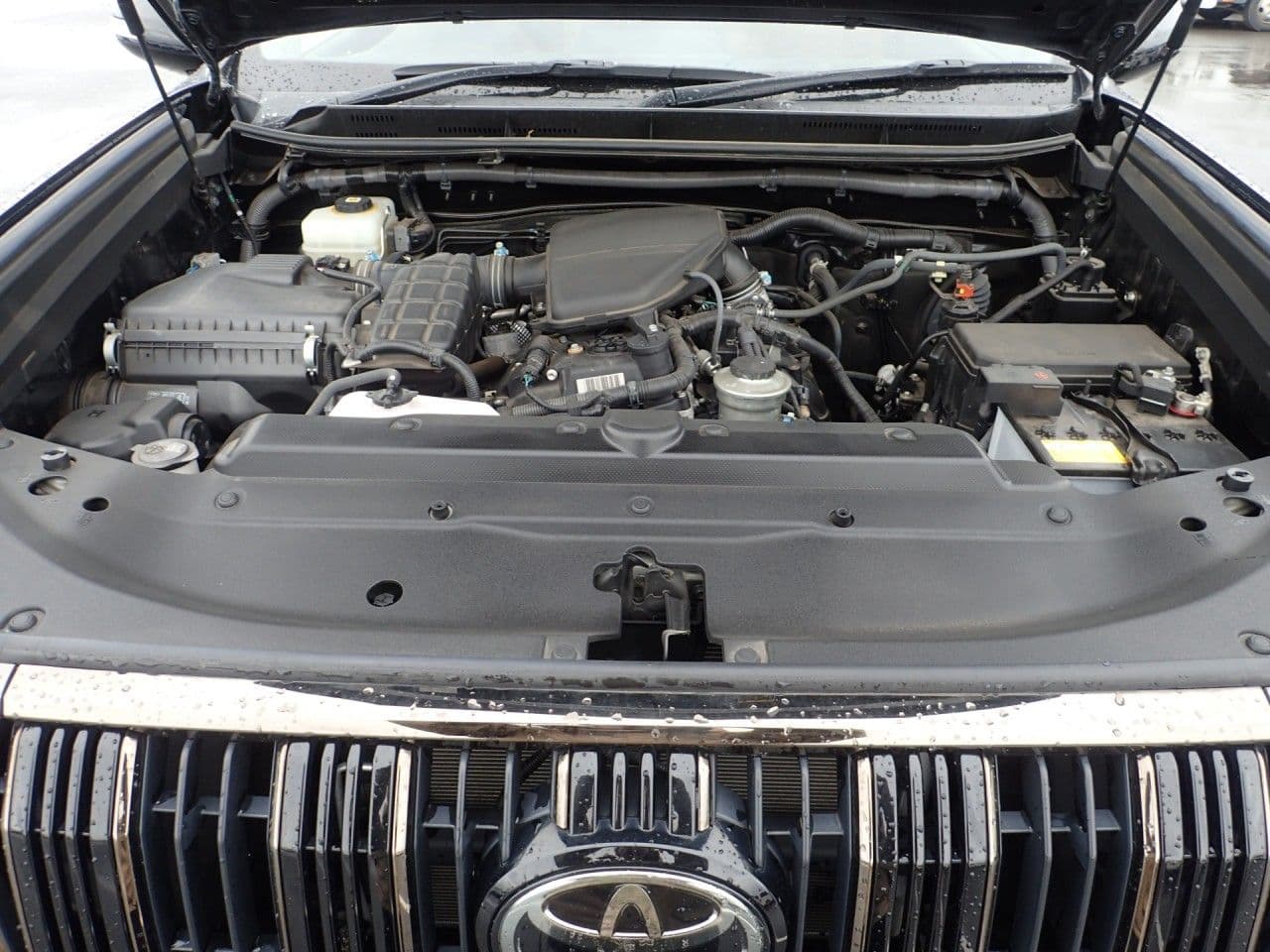 Vehicle SU00001372 large view 36