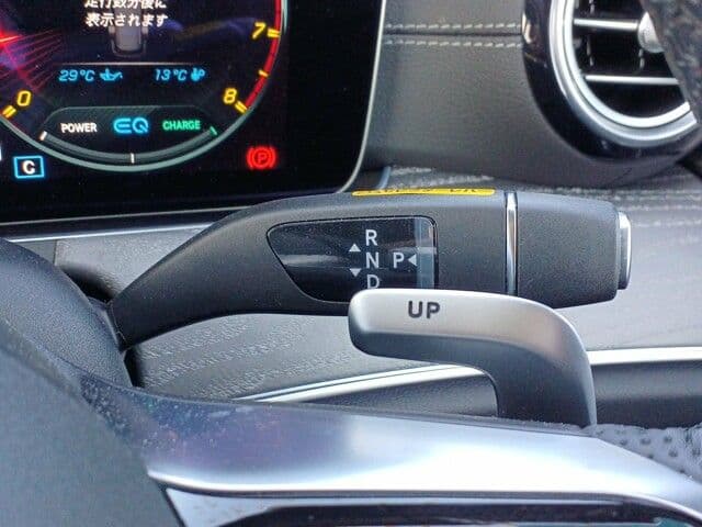 Vehicle SU00001328 large view 33