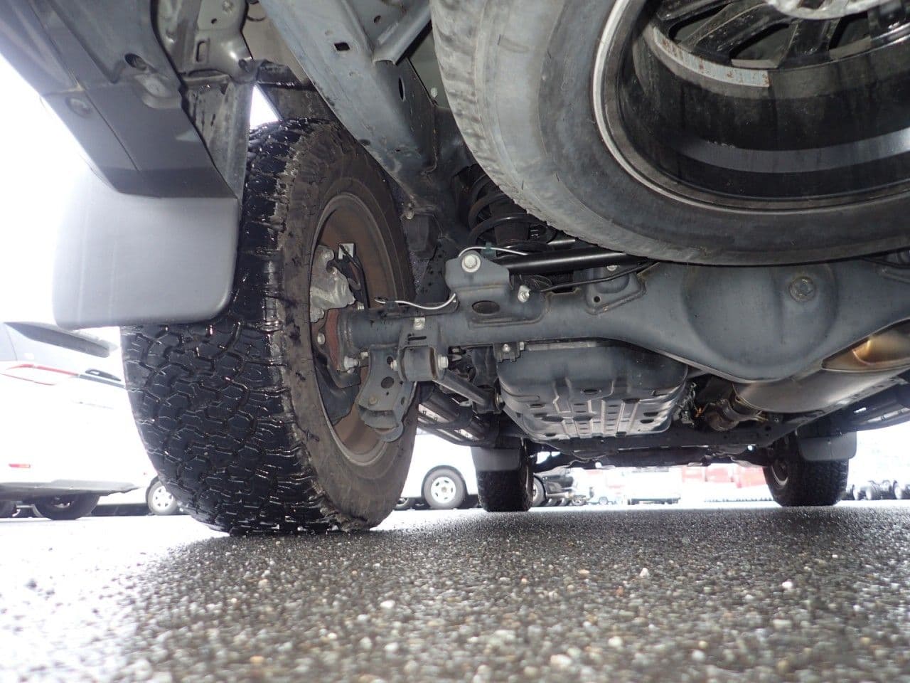 Vehicle SU00001372 large view 15