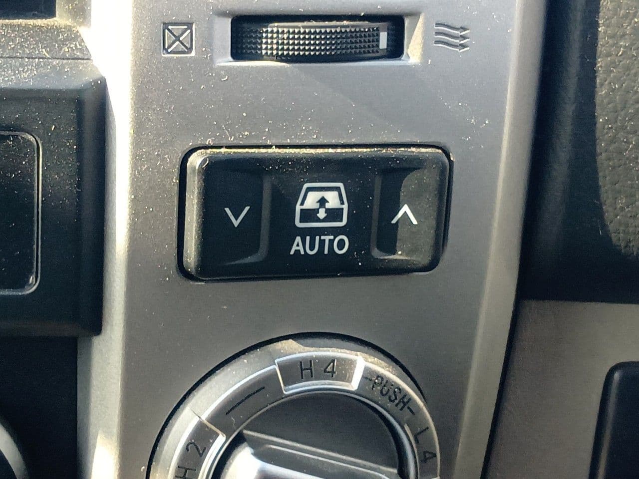 Vehicle SU00001338 large view 36