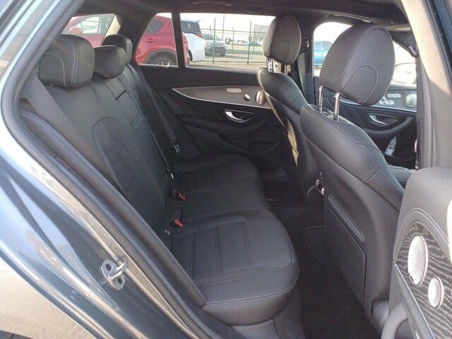 Vehicle SU00001328 large view 22