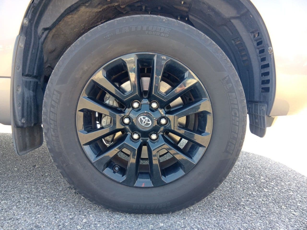 Vehicle SU00001344 large view 12