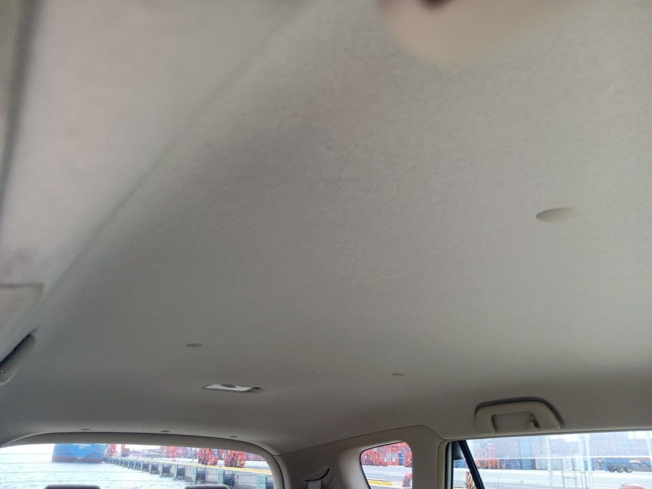 Vehicle SU00001347 large view 26