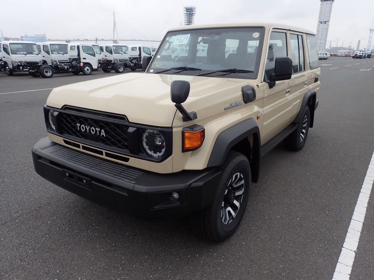 
									2024 TOYOTA LAND CRUISER AX
								