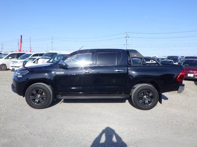 Vehicle SU00001317 large view 3