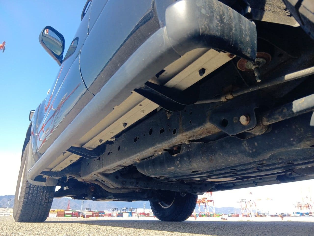 Vehicle SU00001326 large view 18