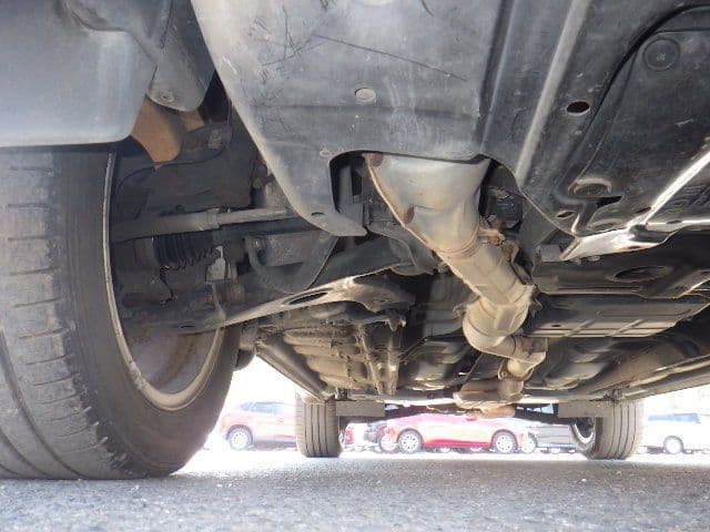 Vehicle SU00001318 large view 14