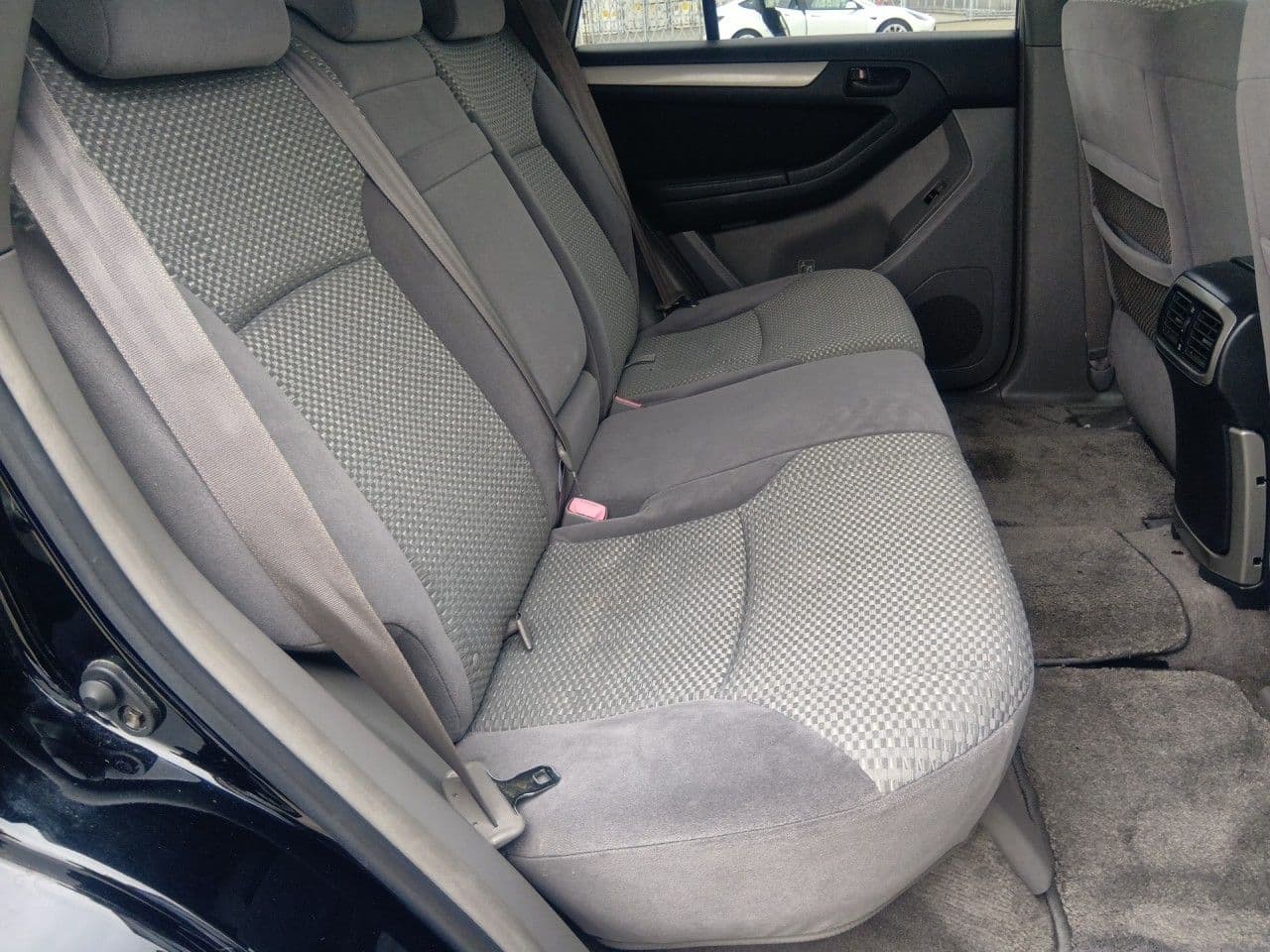 Vehicle SU00001330 large view 22