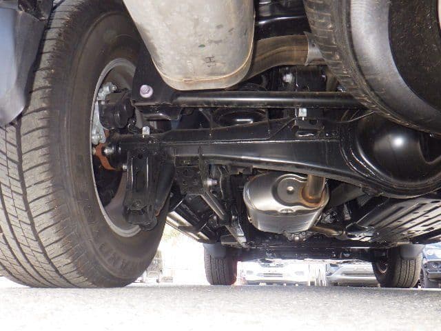 Vehicle SU00001315 large view 17