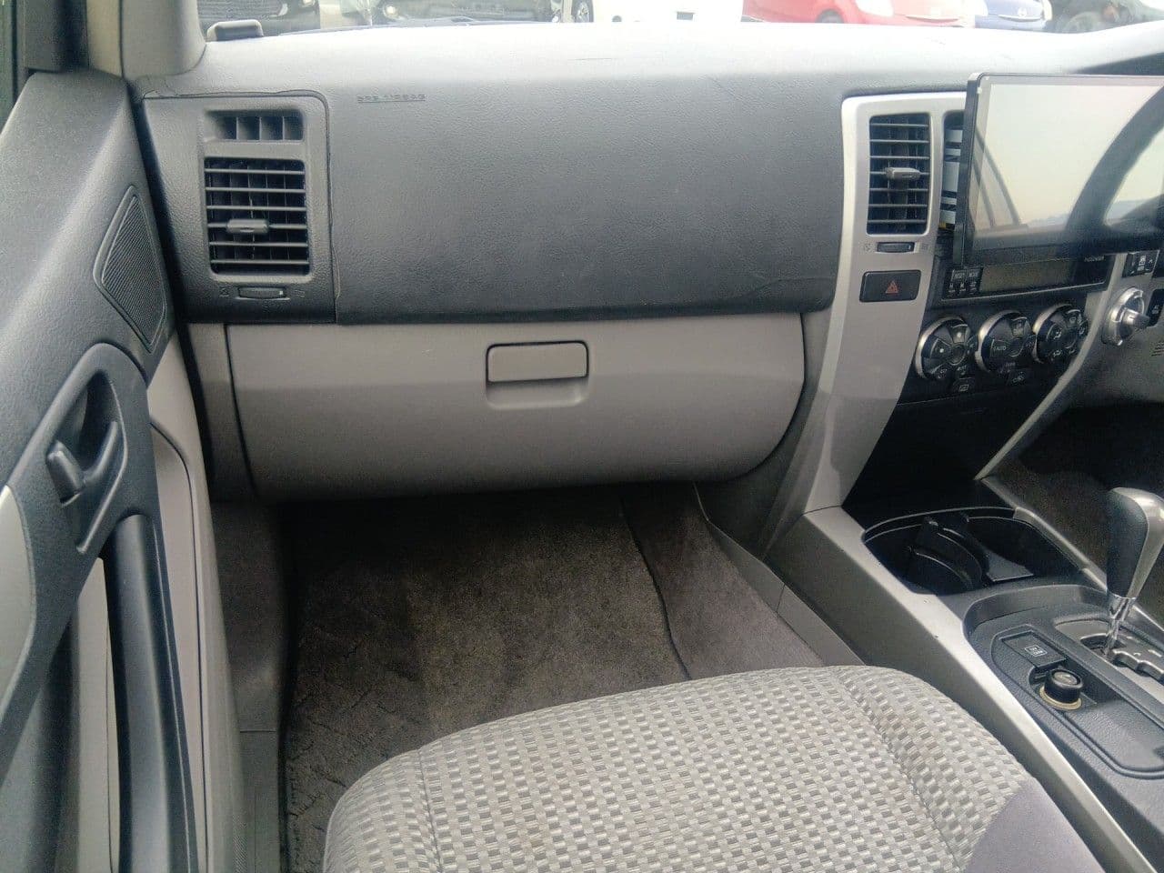 Vehicle SU00001330 large view 27