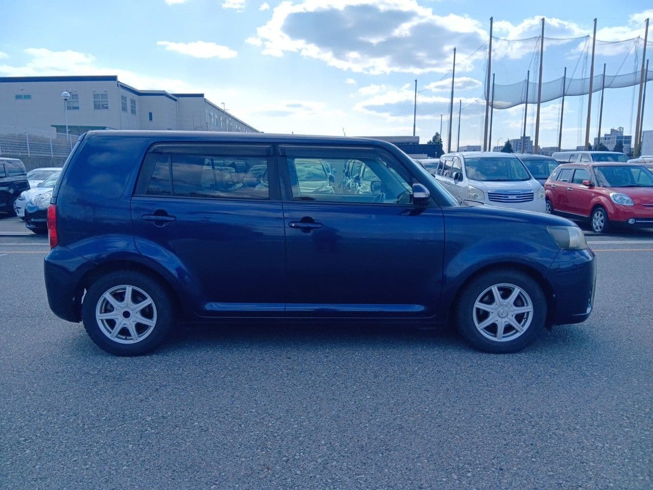 Vehicle SU00001333 large view 6