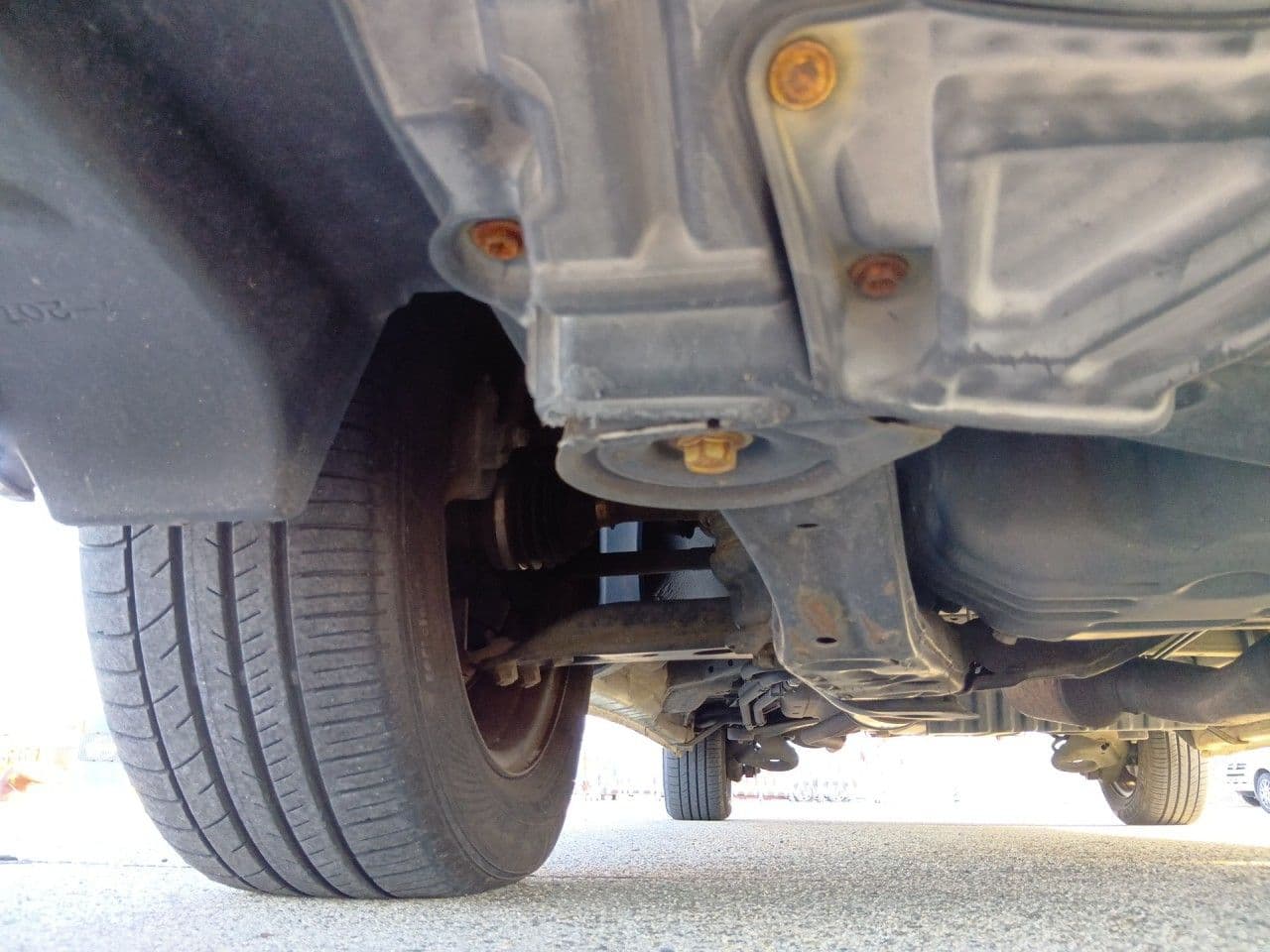 Vehicle SU00001404 large view 14