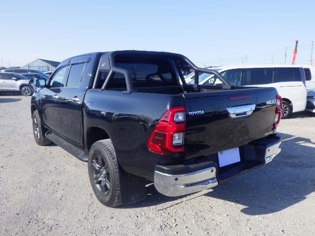 Vehicle SU00001317 large view 4