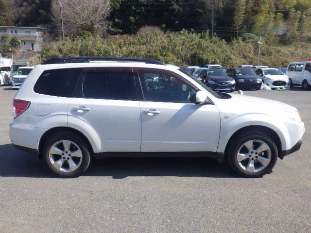 Vehicle SU00001318 large view 6