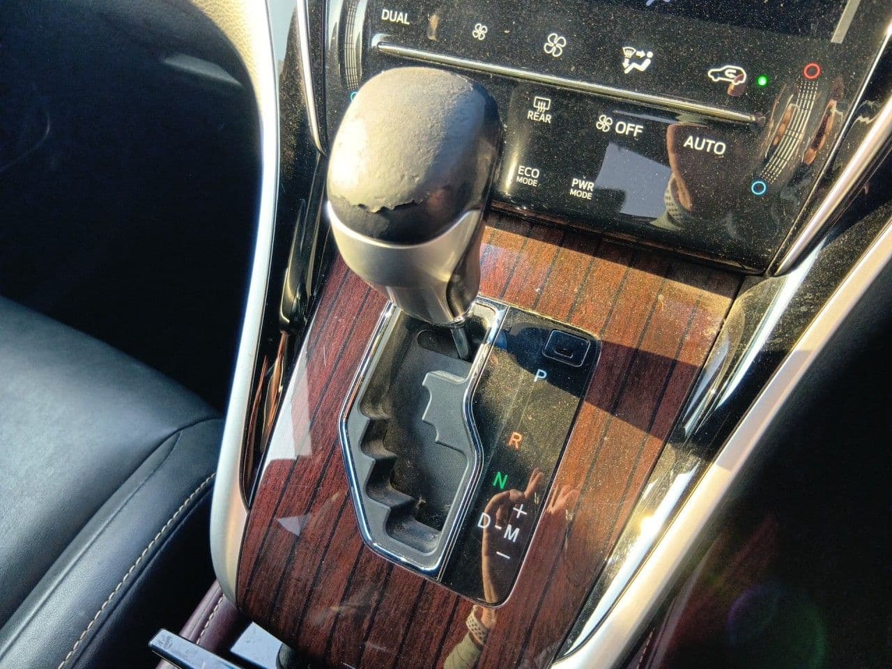 Vehicle SU00001364 large view 33