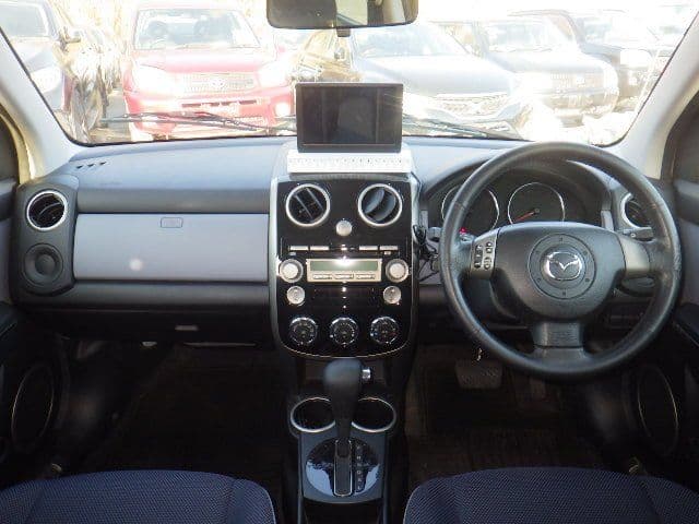 Vehicle SU00001331 large view 26