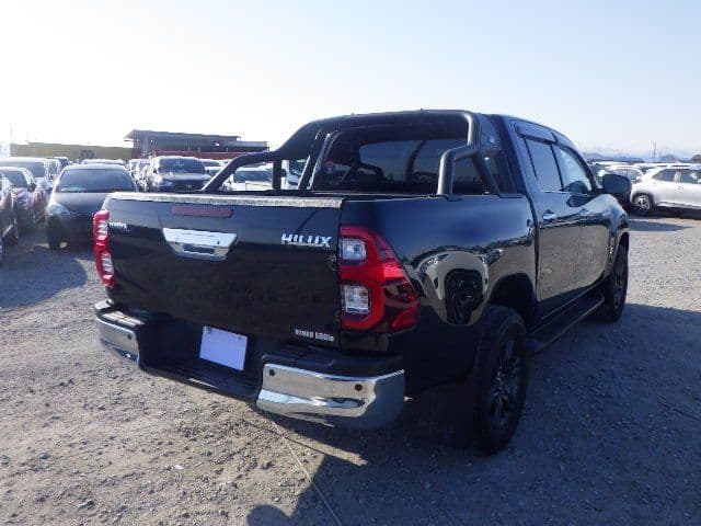 Vehicle SU00001317 large view 6