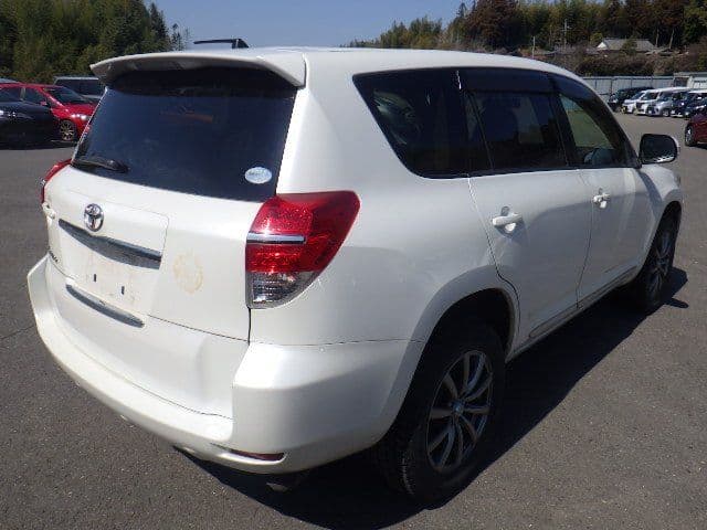 Vehicle SU00001322 large view 5