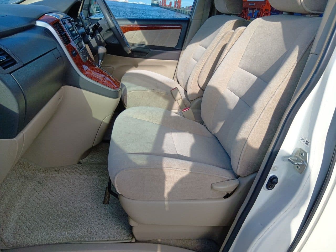 Vehicle SU00001404 large view 27