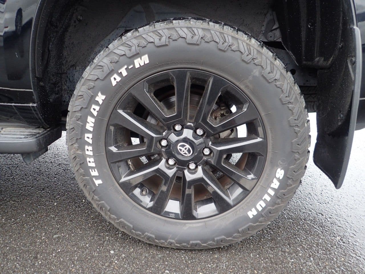 Vehicle SU00001372 large view 10