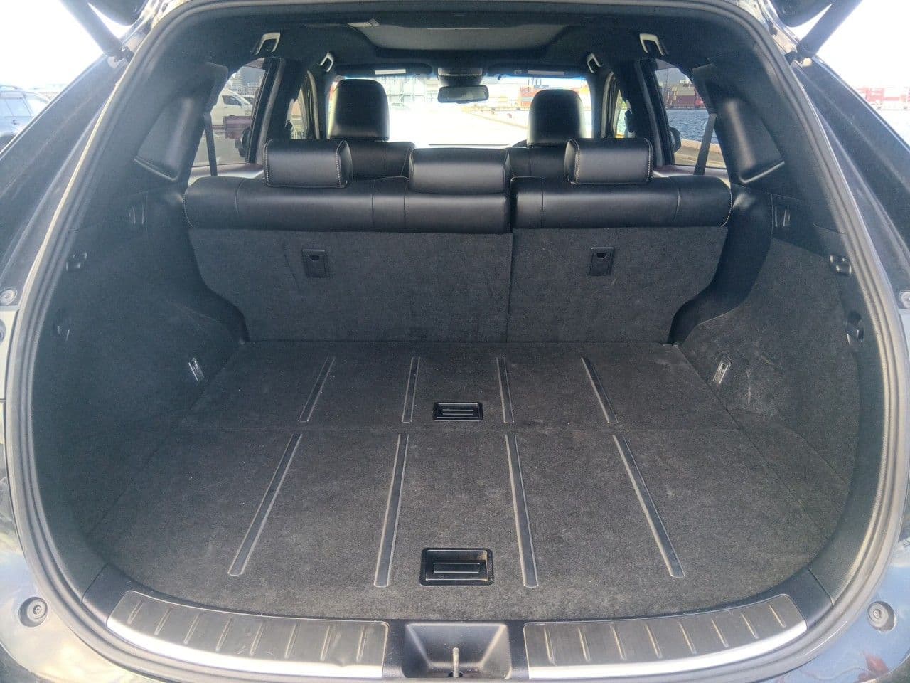 Vehicle SU00001329 large view 23