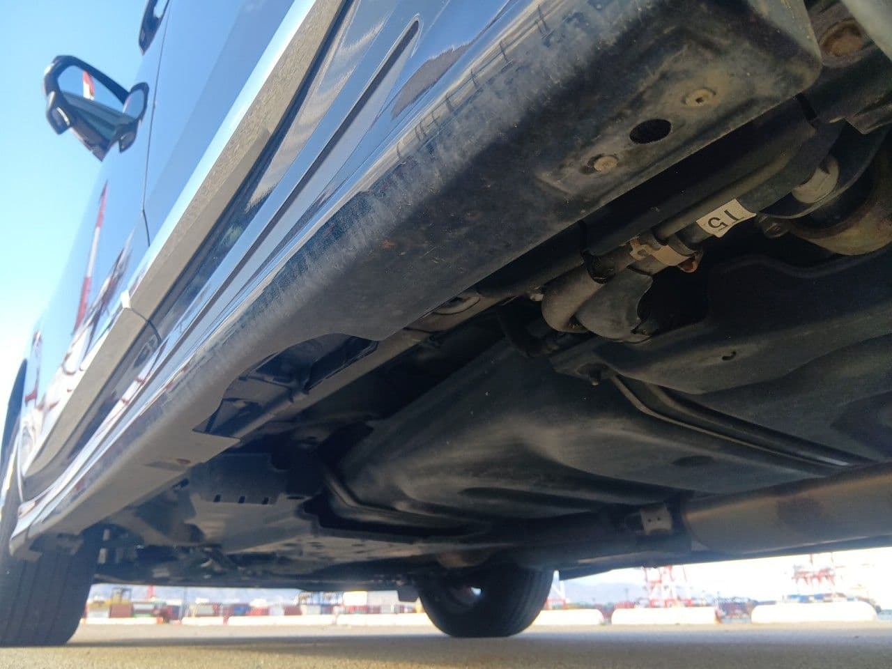 Vehicle SU00001329 large view 18