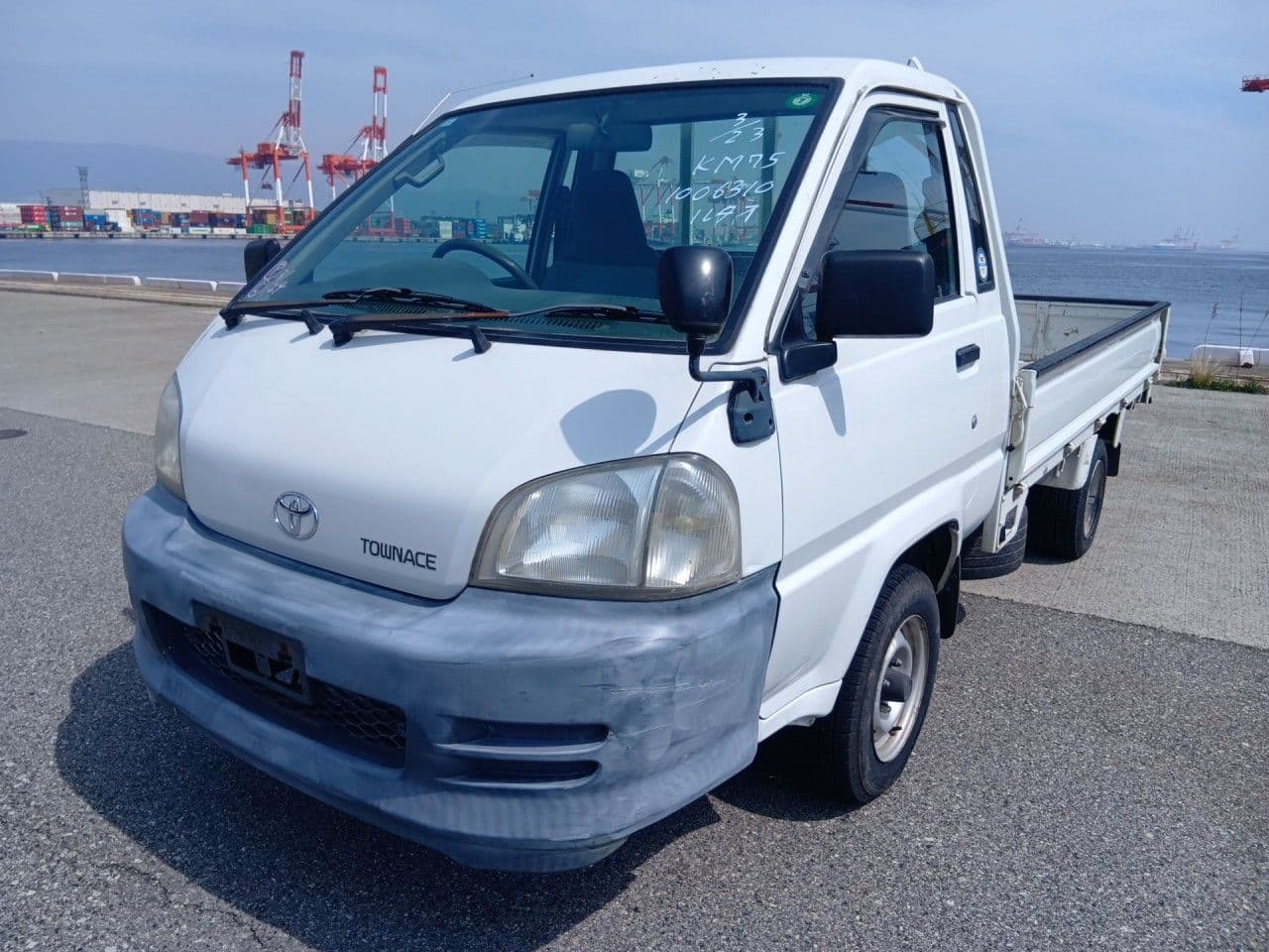
									2006 TOYOTA TOWNACE TRUCK GK-KM75
								