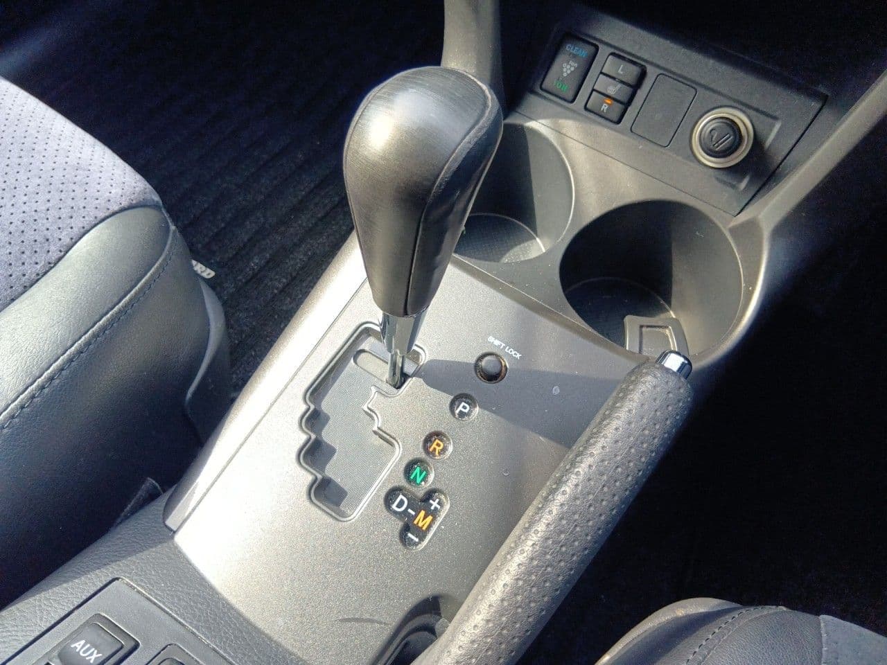 Vehicle SU00001350 large view 34