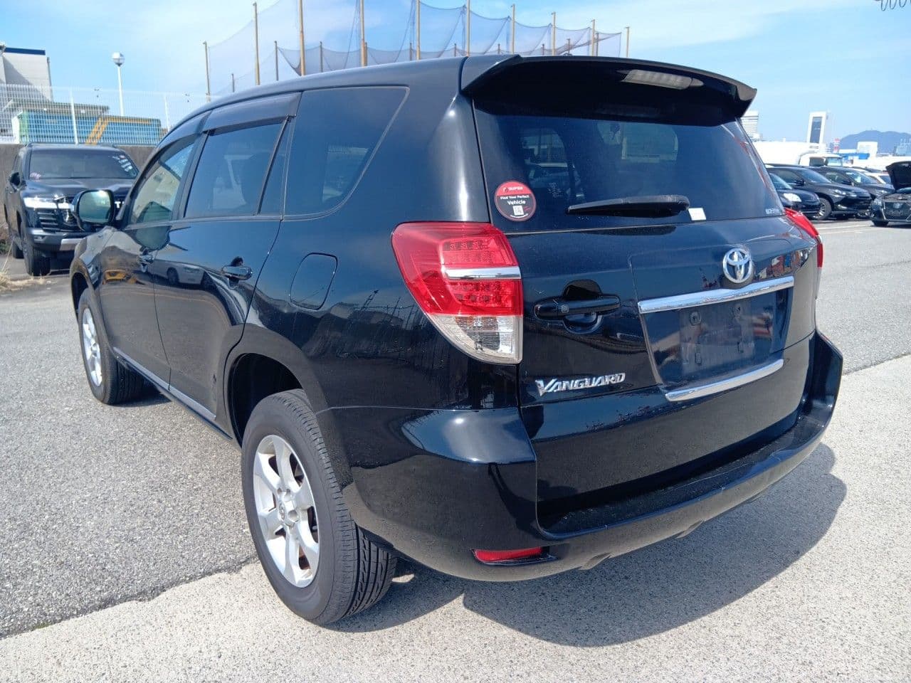 Vehicle SU00001350 large view 3