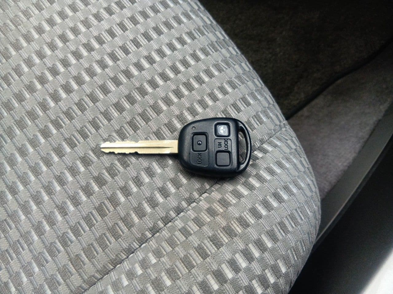 Vehicle SU00001330 large view 33