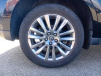 Vehicle SU00001320 thumbnail 11