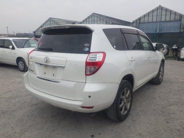 Vehicle SU00001365 large view 5