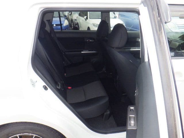 Vehicle SU00001366 large view 23