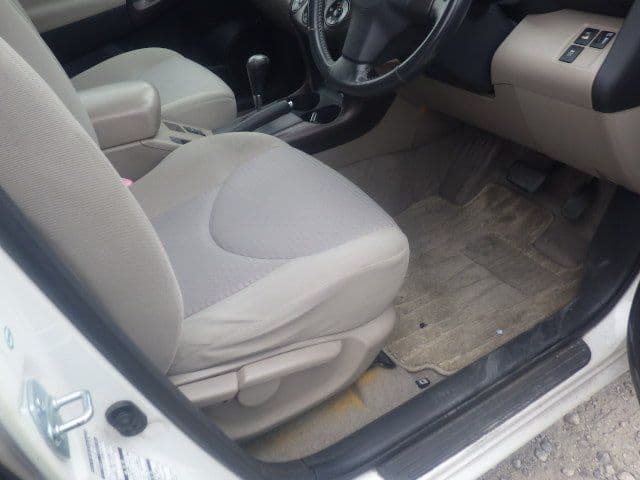 Vehicle SU00001365 large view 21