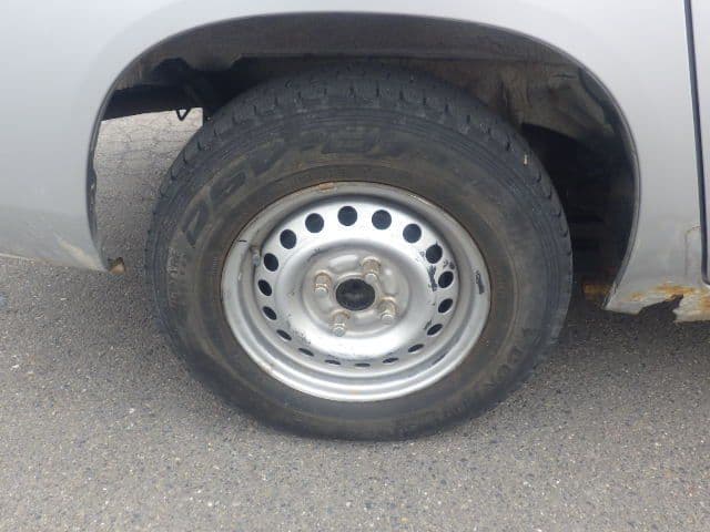 Vehicle SU00001339 large view 10