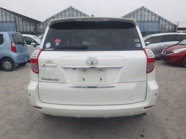 Vehicle SU00001365 large view 4