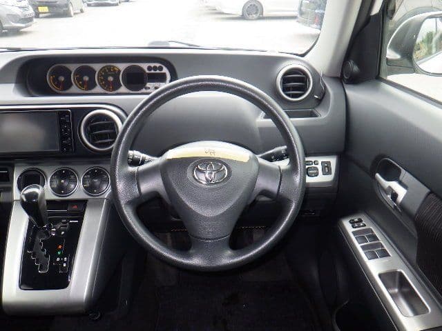 Vehicle SU00001366 large view 28