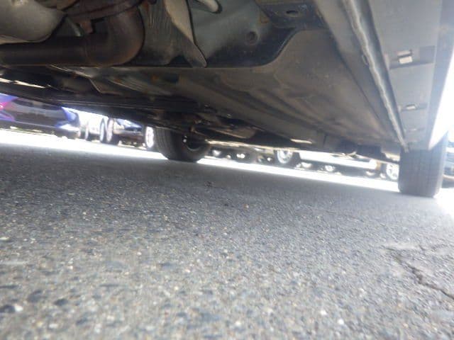 Vehicle SU00001342 large view 15